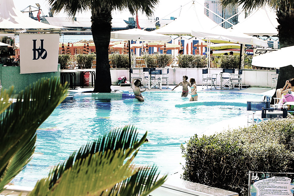 Lido Beach&Spa Resort - Swimming Pool designed by Ugo Nespolo